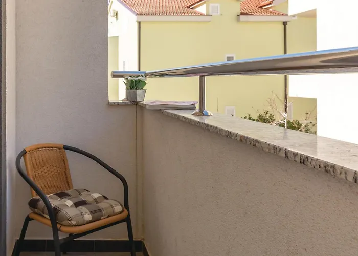 One-bedroom With Sea View 07 *