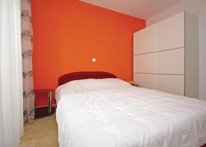 One-bedroom With Sea View 07 Апартаменти *