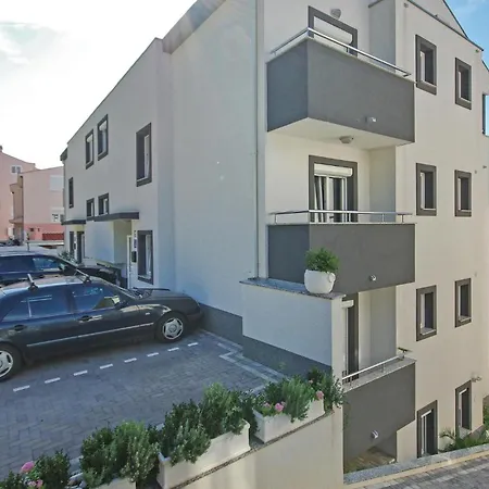 One-bedroom With Sea View 07 ماكارسكا